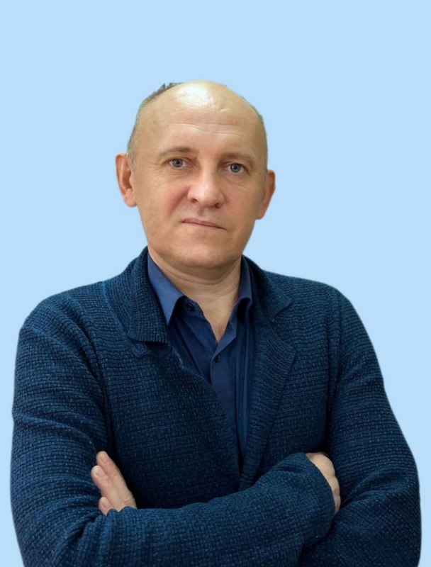 Крюков Алексей Иванович.